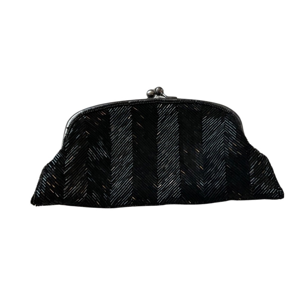 The limited beaded evening bag… so cool for a holiday party! - Picture 2 of 7